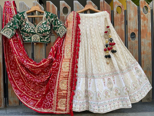 LEHENGHA CHOLI SET