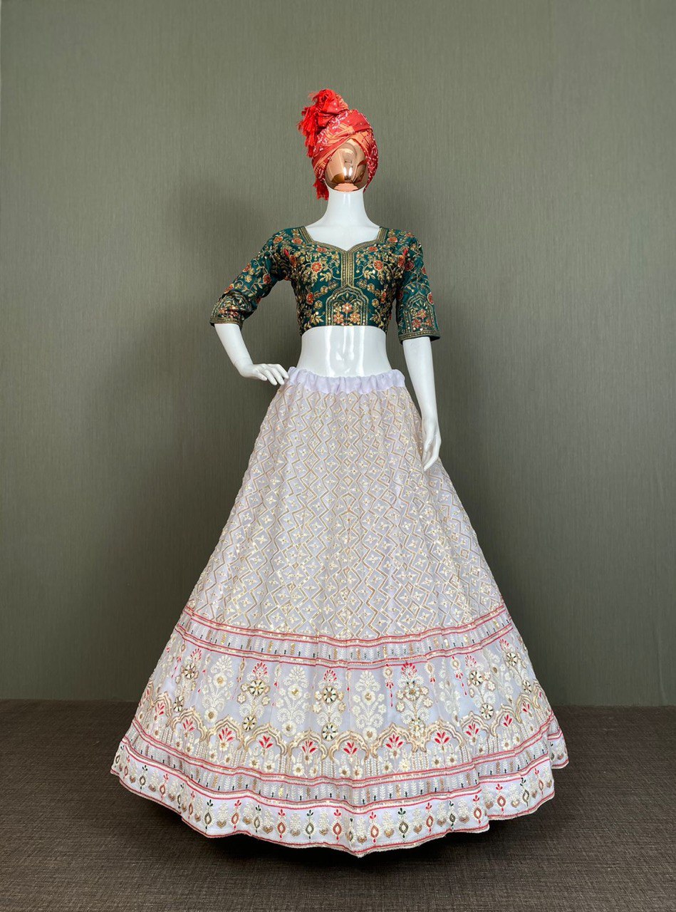 LEHENGHA CHOLI SET