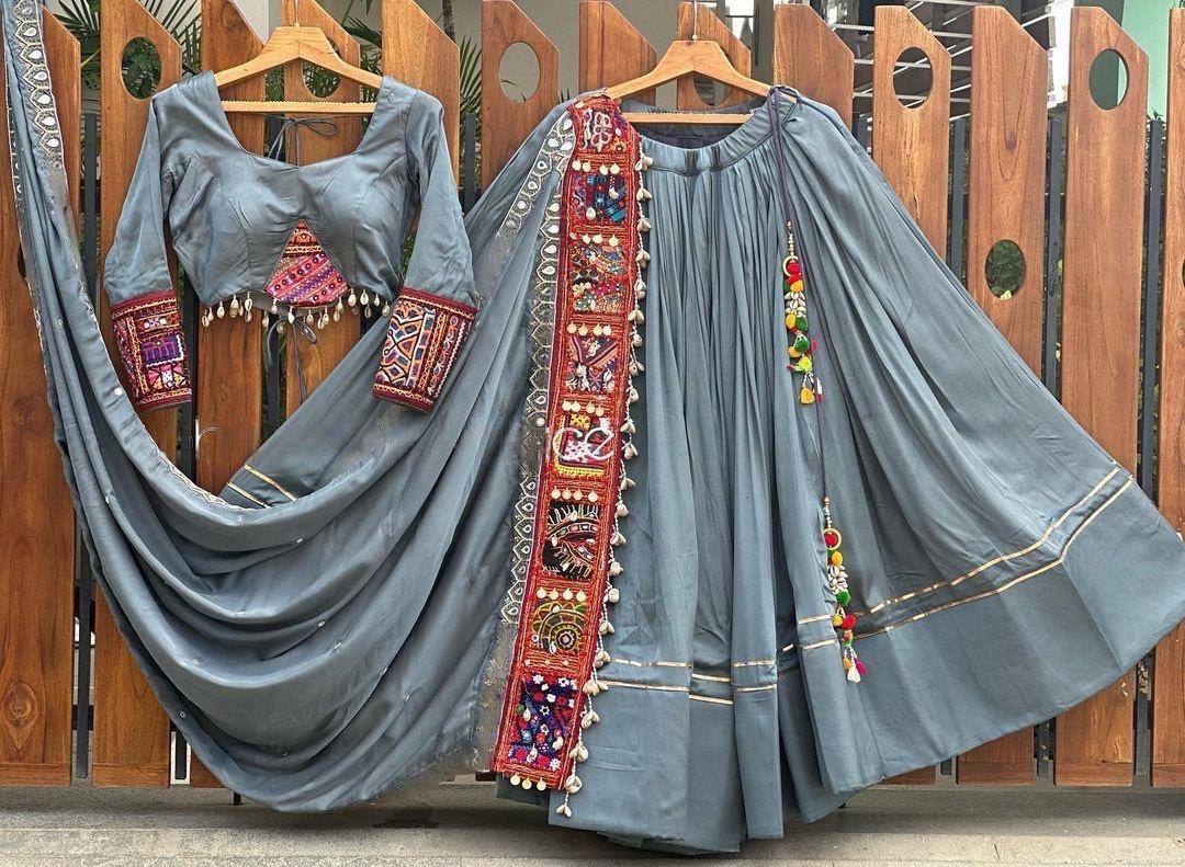 LEHENGA CHOLI WITH DUPATTA