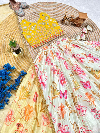 Lahenga - Blouse - Dupatta