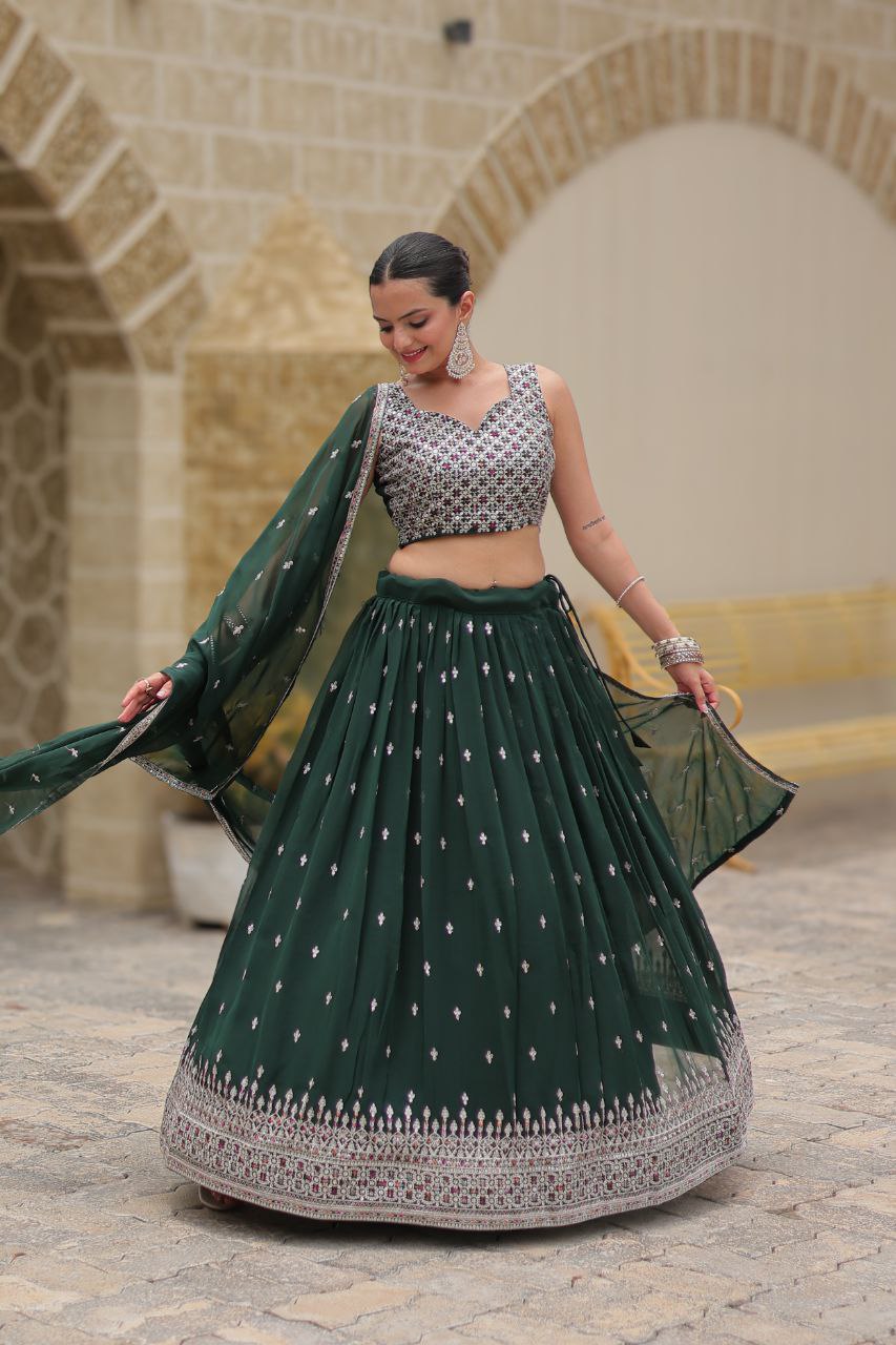LEHENGHA CHOLI SET